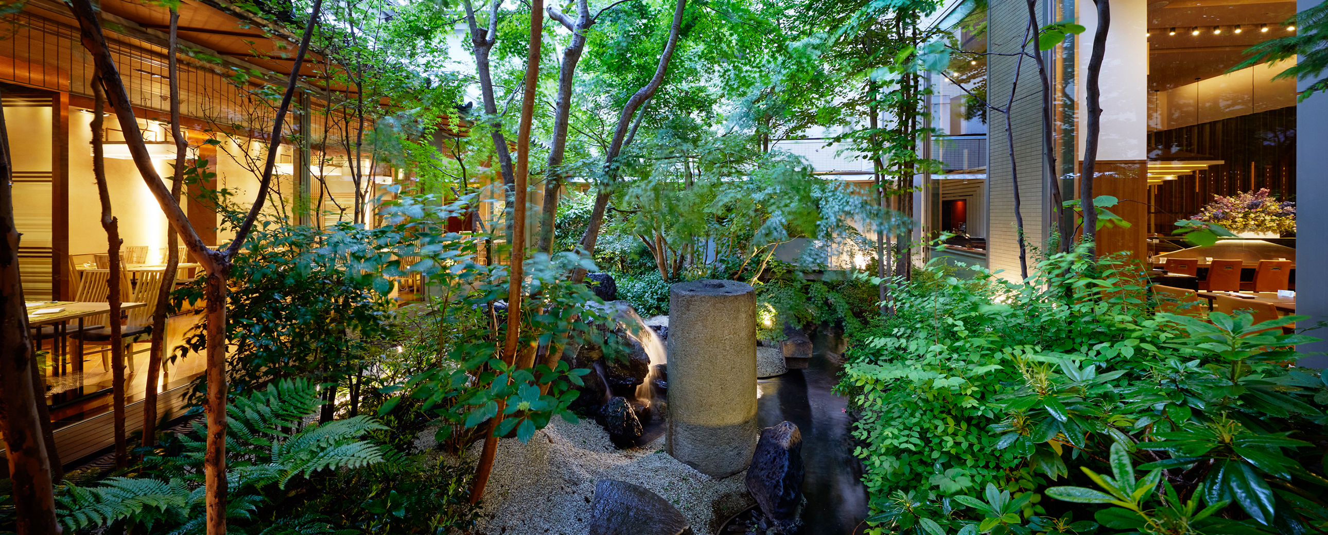 RESTAURANTメイン画像